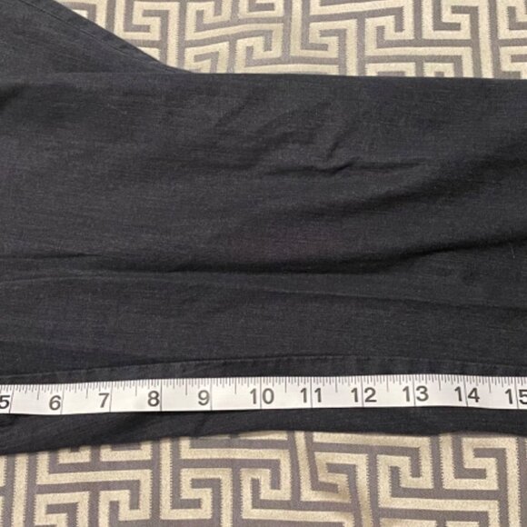 Ann Taylor Signature Capri Pants Petite 12P Charcoal Gray Side Pockets - Picture 9 of 9